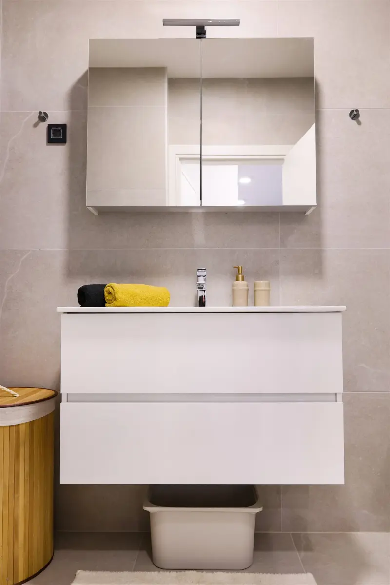 Apartment 3